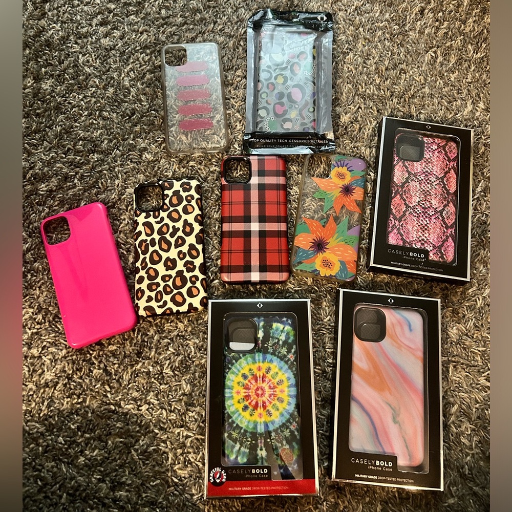 iPhone 11th max phone cases most are new in box , others used a few times.